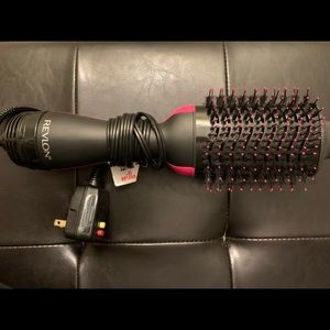 Revlon One- step dryer